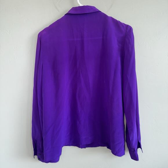 Vintage Clio for Nordstrom Woman’s Silk Blouse Size 8 Purple Pleated Button Up - Picture 3 of 7